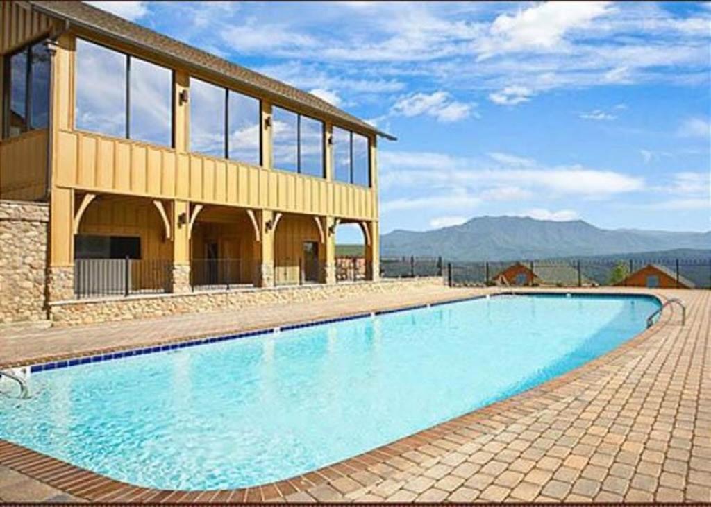 A Natural High Pigeon Forge Exterior photo