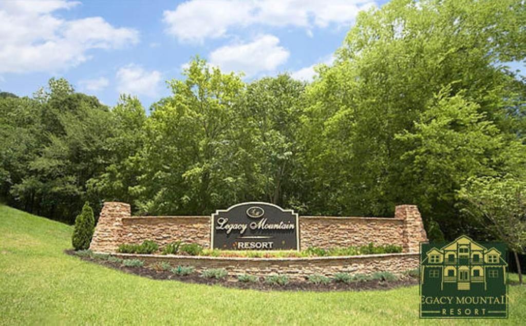 A Natural High Pigeon Forge Exterior photo