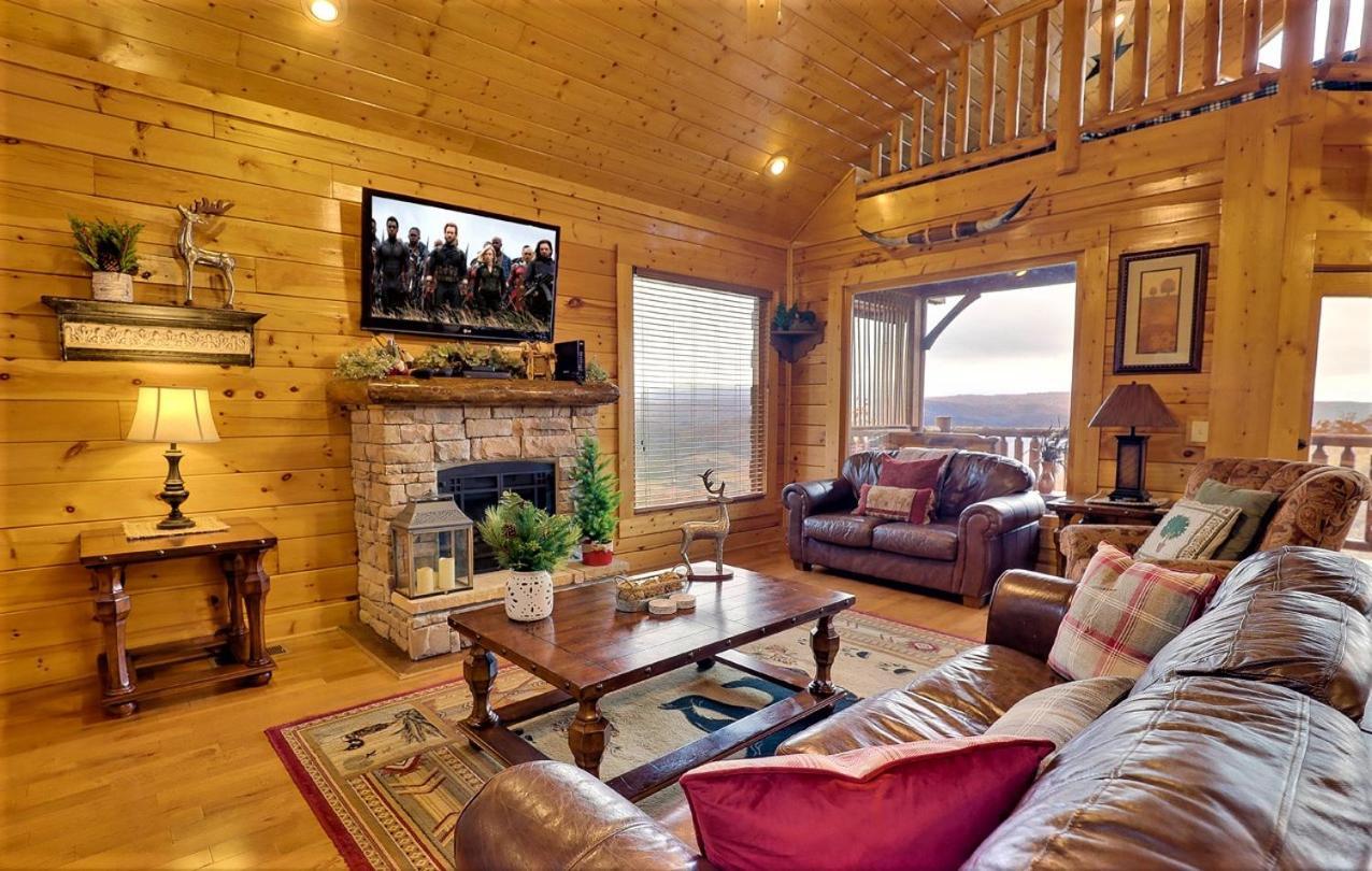 A Natural High Pigeon Forge Exterior photo